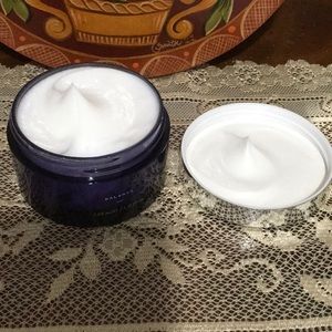 *flash sale*New monat replenish masque